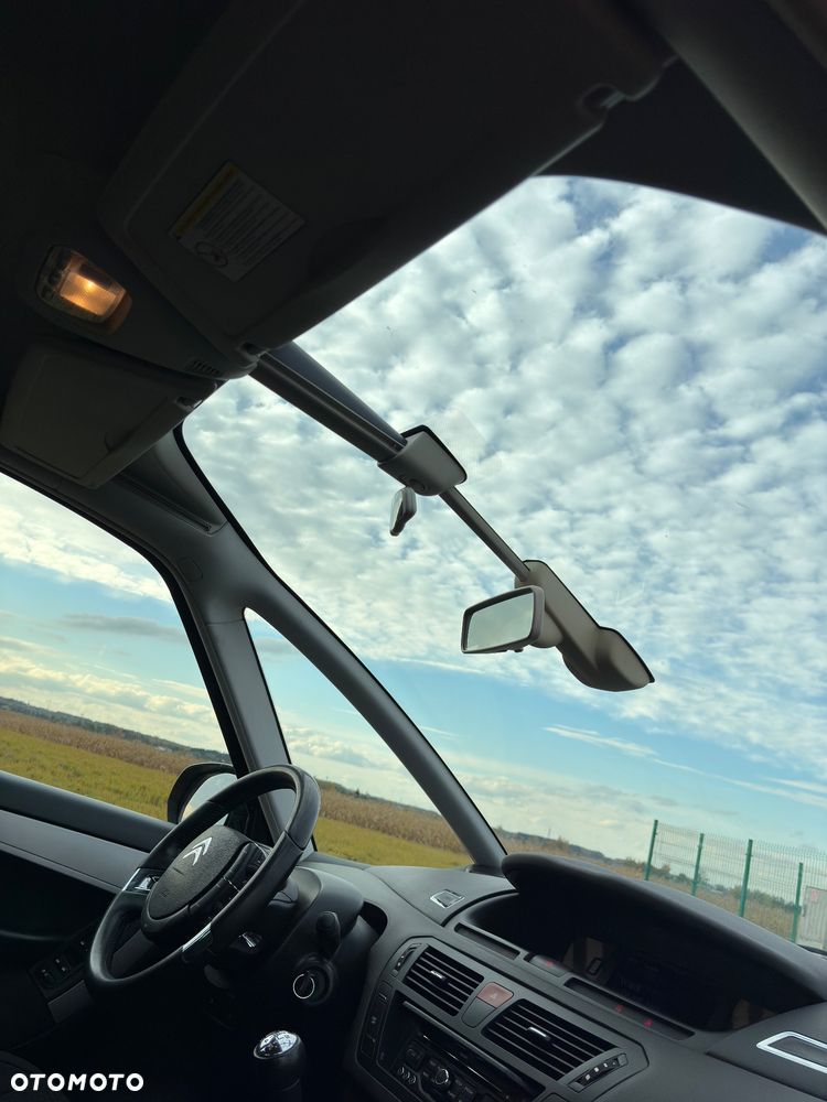 Citroën C4 Picasso - 22
