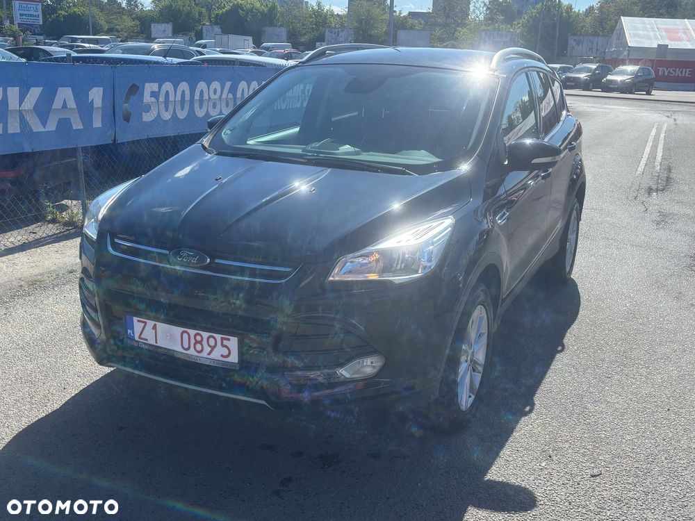 Ford Kuga 1.5 EcoBoost 2x4 Titanium - 6