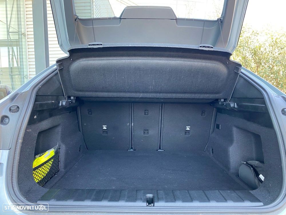 BMW iX2 eDrive20 Pack Desportivo M - 18