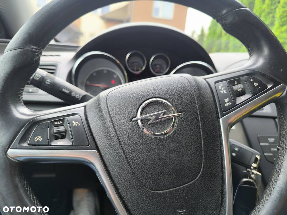 Opel Insignia 2.0 CDTI Edition - 10