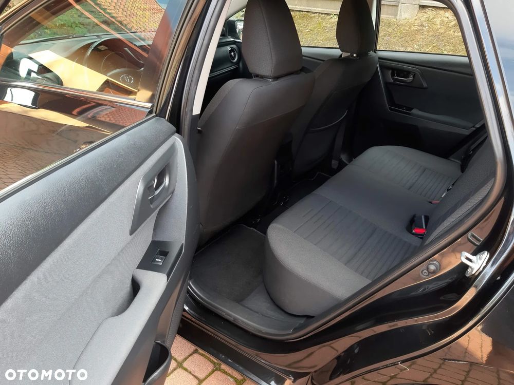 Toyota Auris - 31