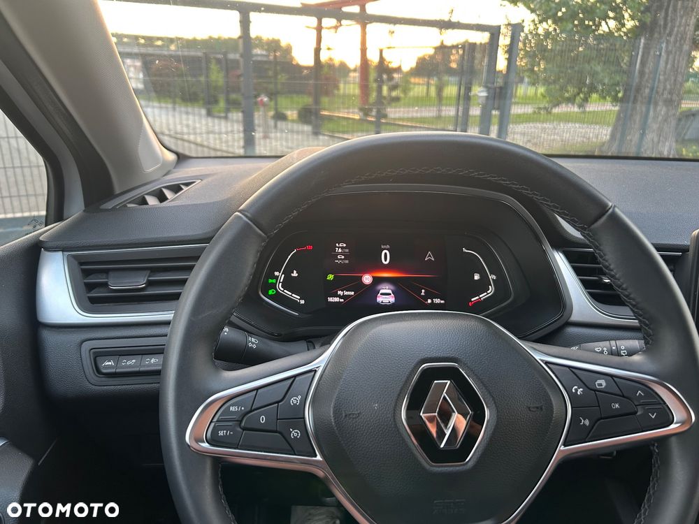 Renault Captur TCe Mild Hybrid 140 GPF TECHNO - 16