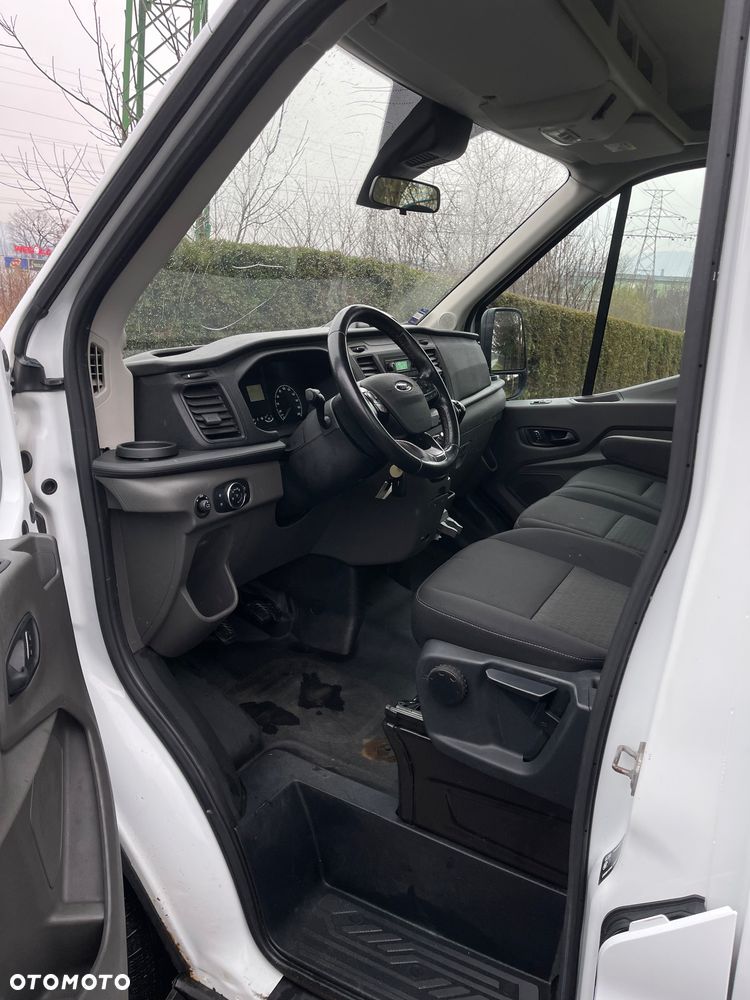 Ford Transit - 18