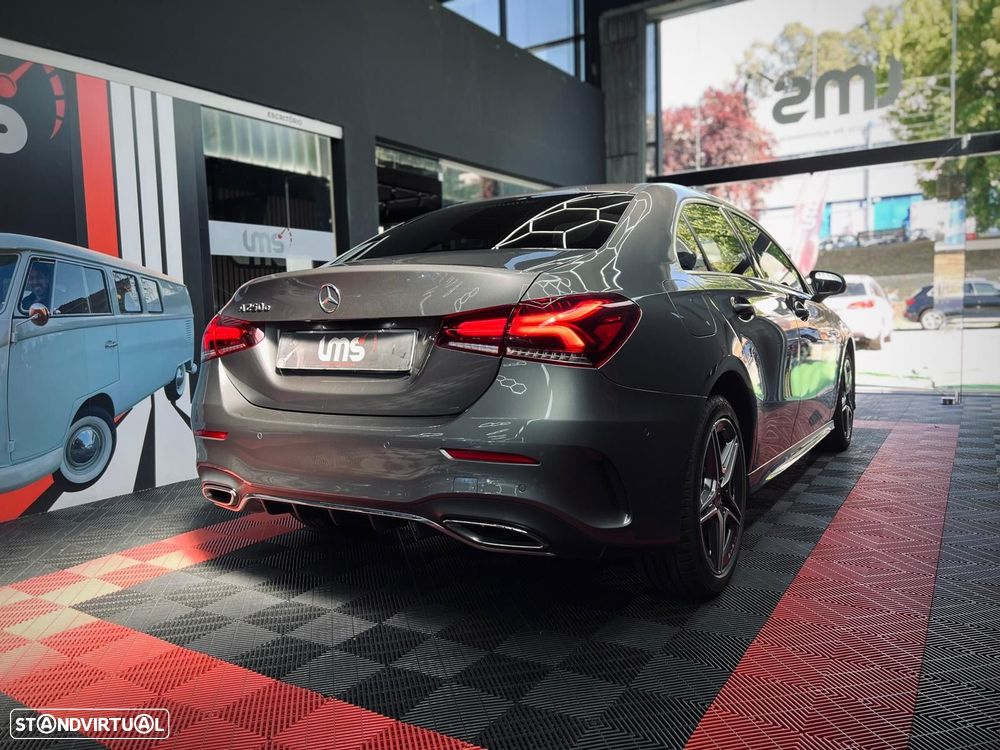 Mercedes-Benz A 250 - 12