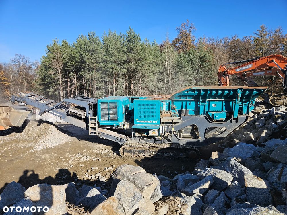 Powerscreen Premiertrak 400 - 4