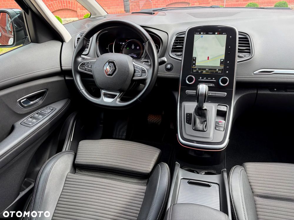 Renault Grand Scenic BLUE dCi 150 EDC BOSE EDITION - 27