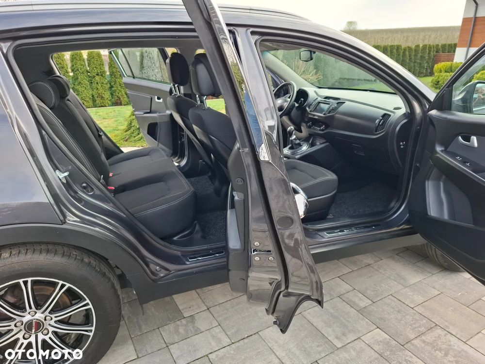 Kia Sportage 1.7 CRDI 2WD Spirit - 19