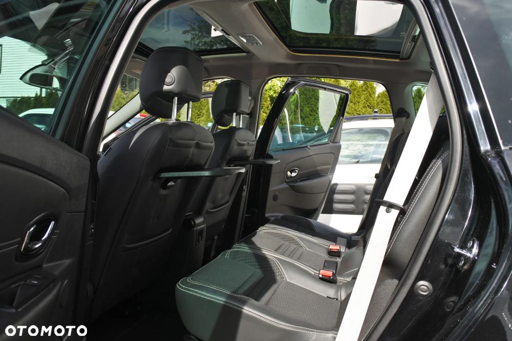 Renault Scenic ENERGY TCe 130 BOSE EDITION - 9