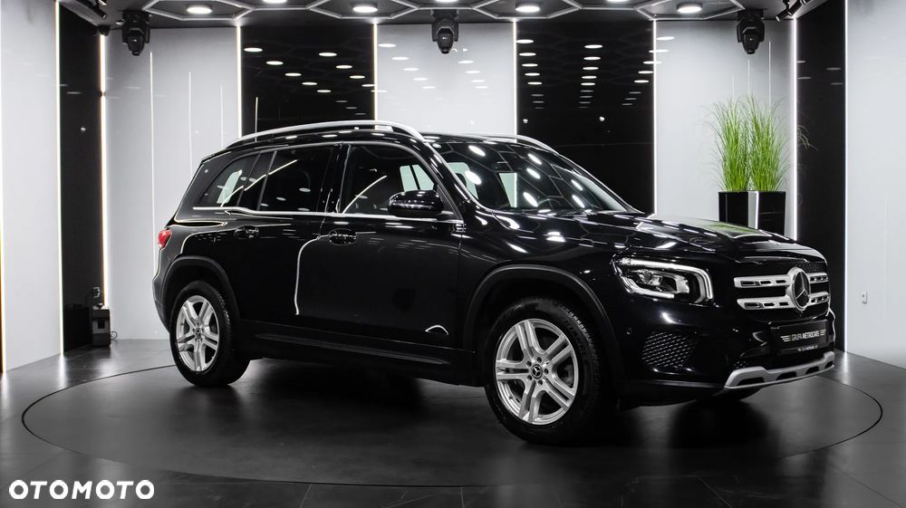 Mercedes-Benz GLB 200 7G-DCT - 9