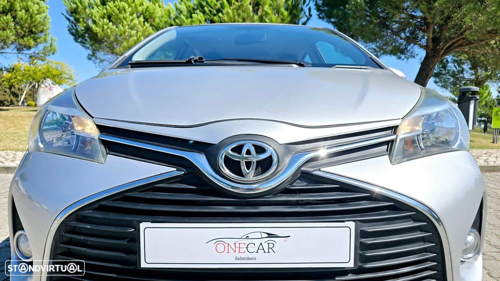 Toyota Yaris 1.0 VVT-i Comfort+P.Style - 11