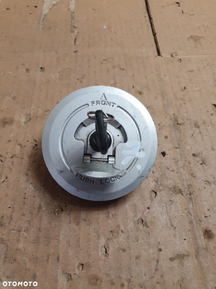 Honda Korek Wlew Paliwa Fuel Cap + Kluczyk - 2