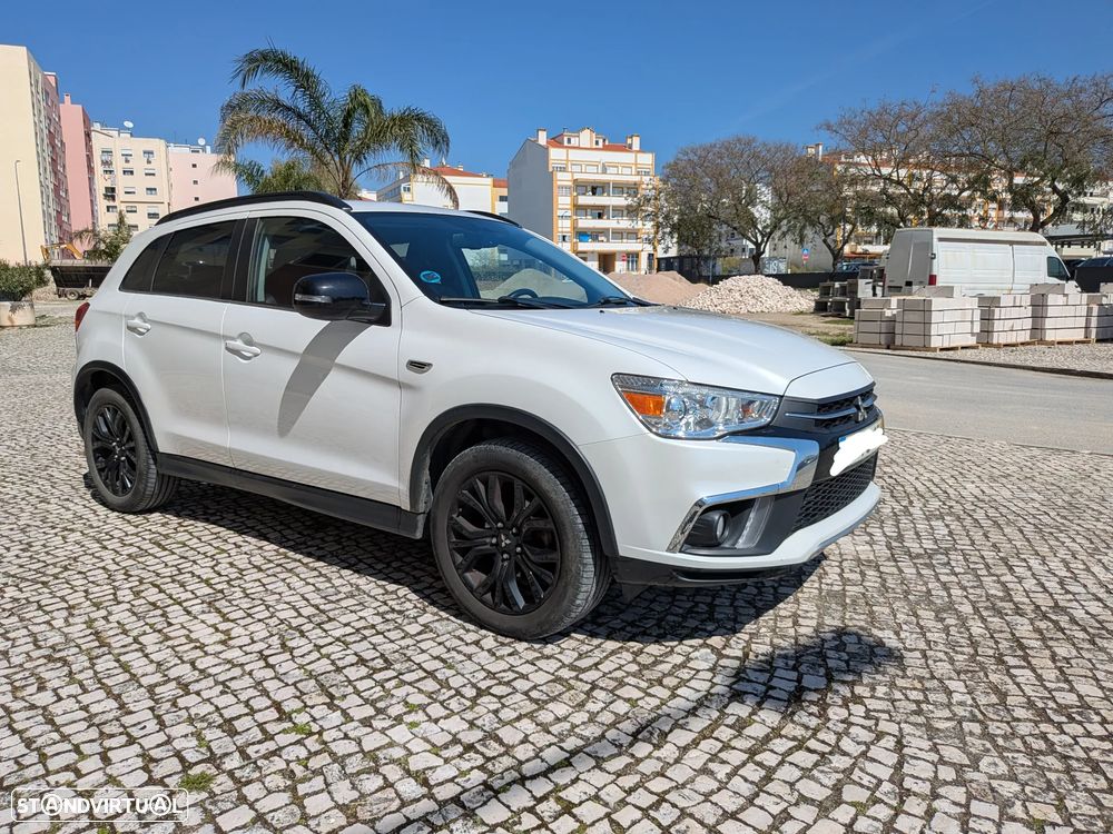 Mitsubishi ASX 1.6 DI-D Intense Black Edition - 1