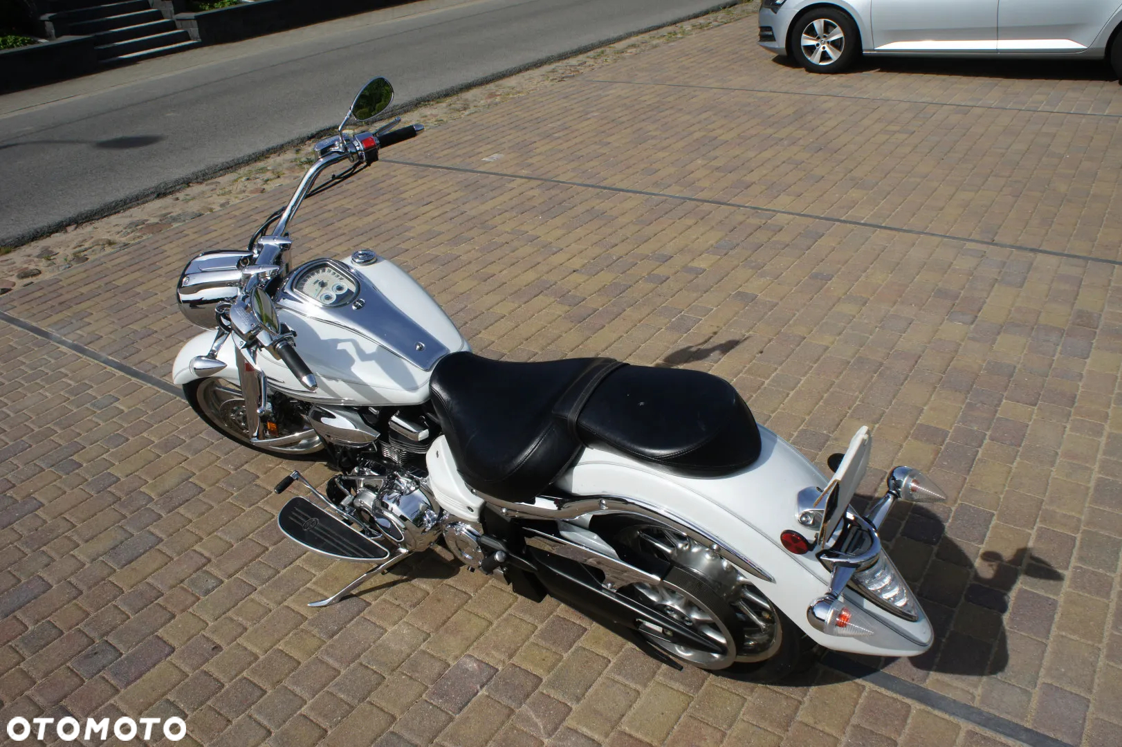 Yamaha XV - 10