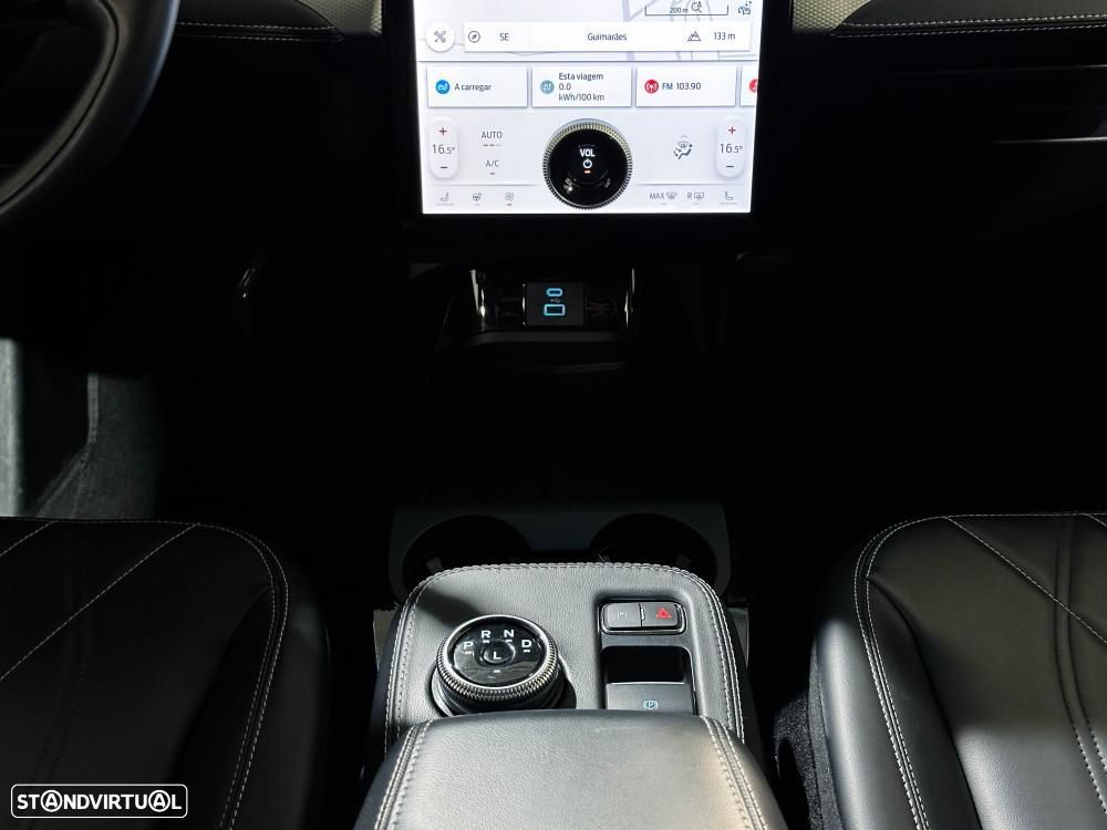 Ford Mustang Mach-E 98.7 kWh Premium AWD - 24