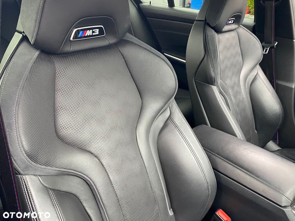BMW M3 Competition xDrive sport - 30