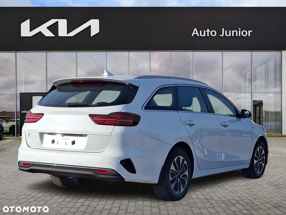 Kia Ceed 1.5 T-GDI M - 5