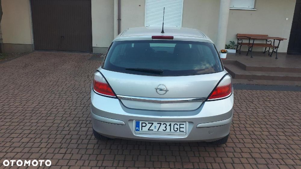 Opel Astra 1.6 - 4