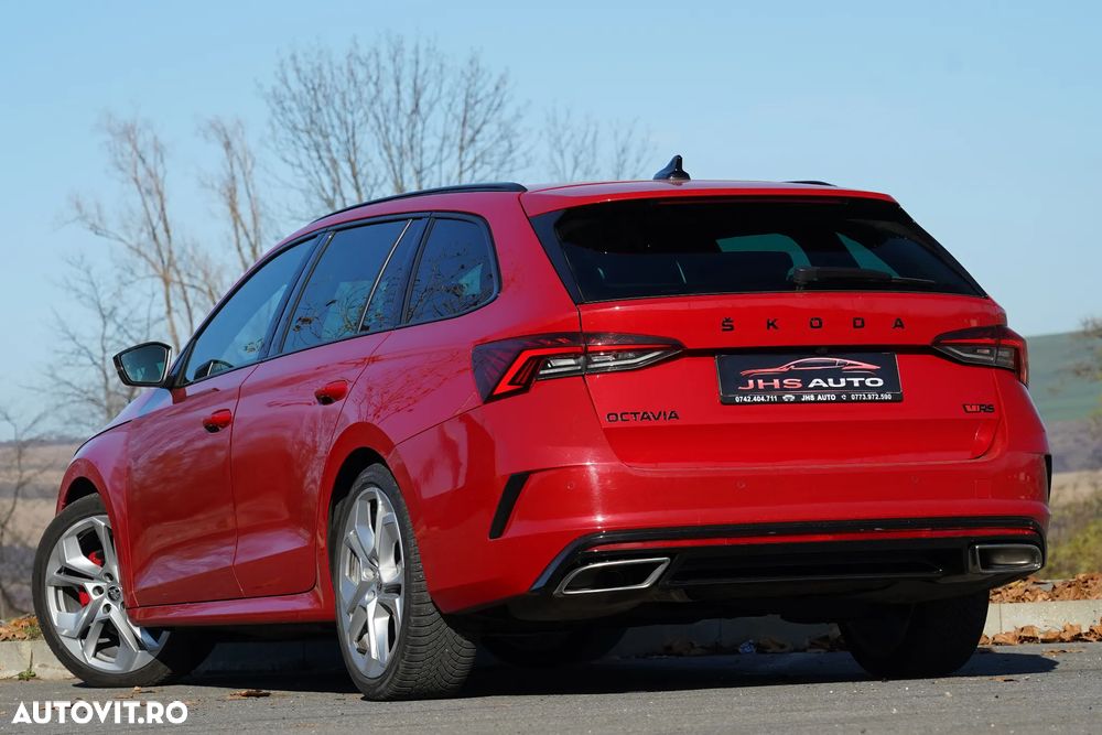 Skoda Octavia 2.0 TDI DSG RS Plus - 3