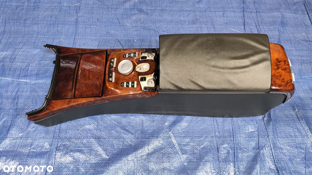 FOTELE KANAPA TUNEL ŚRODKOWY PODŁOKIETNIK BOCZKI DRZWI LED DEKORY TAPICERKA WNĘTRZE SKÓRA CZARNA GRZANA PAMIĘĆ FULL MASAŻE MERCEDES W221 LIFT KRÓTKI - 28