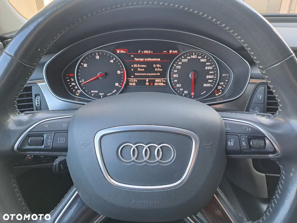Audi A6 Avant 2.0 TDI Ultra DPF S tronic - 16