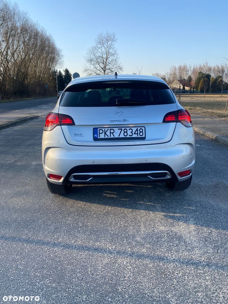 Citroën DS4 HDi 110 Chic - 4