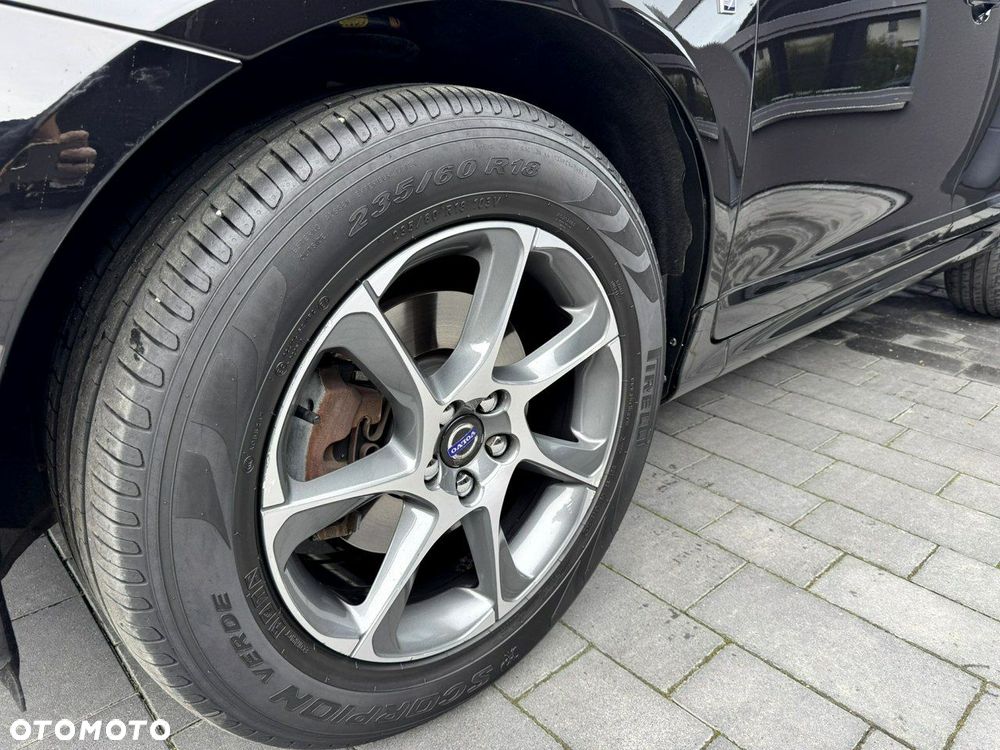 Volvo XC 60 D3 Drive-E Ocean Race - 34