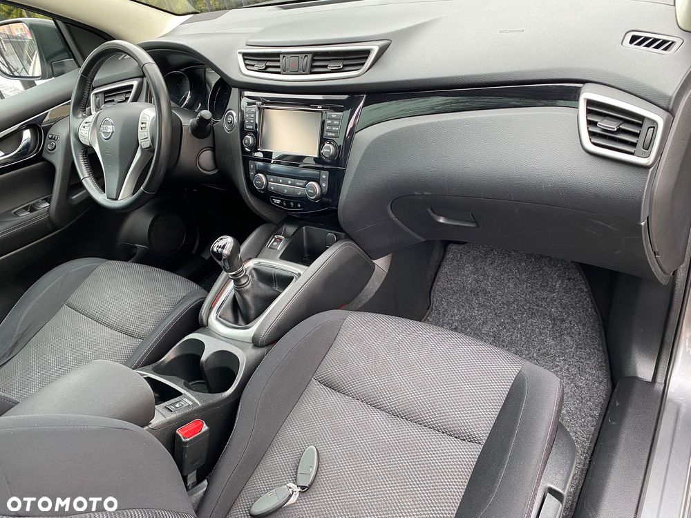 Nissan Qashqai 1.6 DIG-T 360 - 5