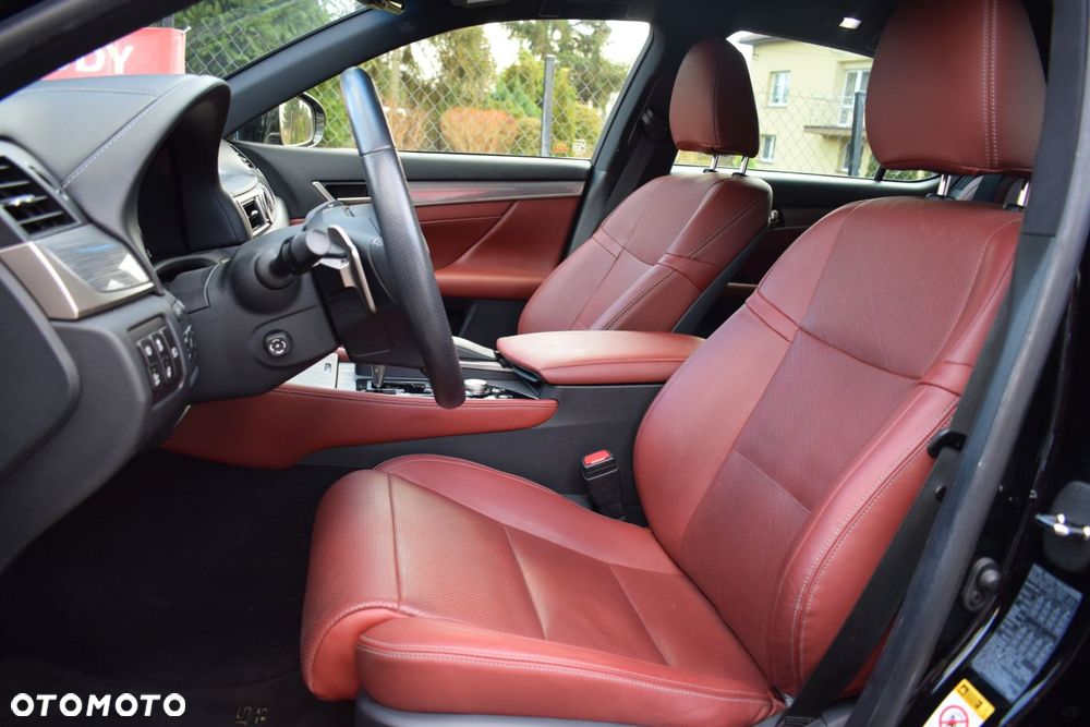 Lexus GS 450h F Sport - 13