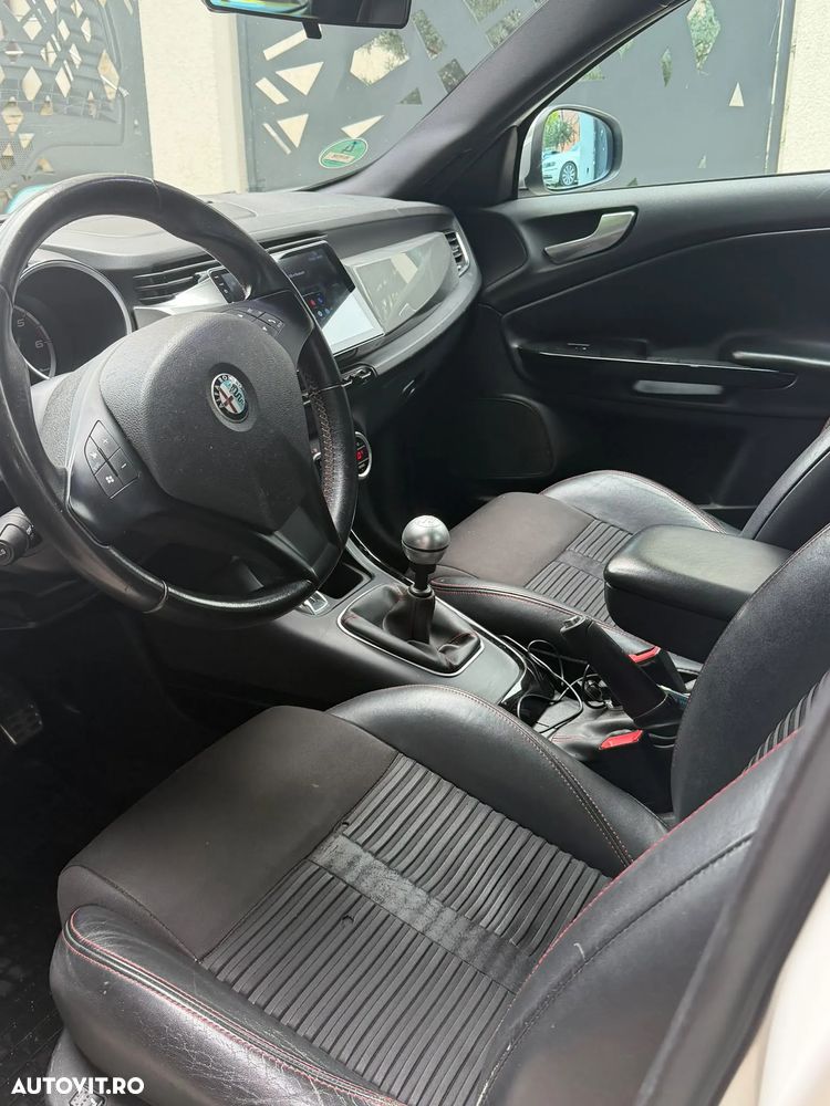 Alfa Romeo Giulietta - 7