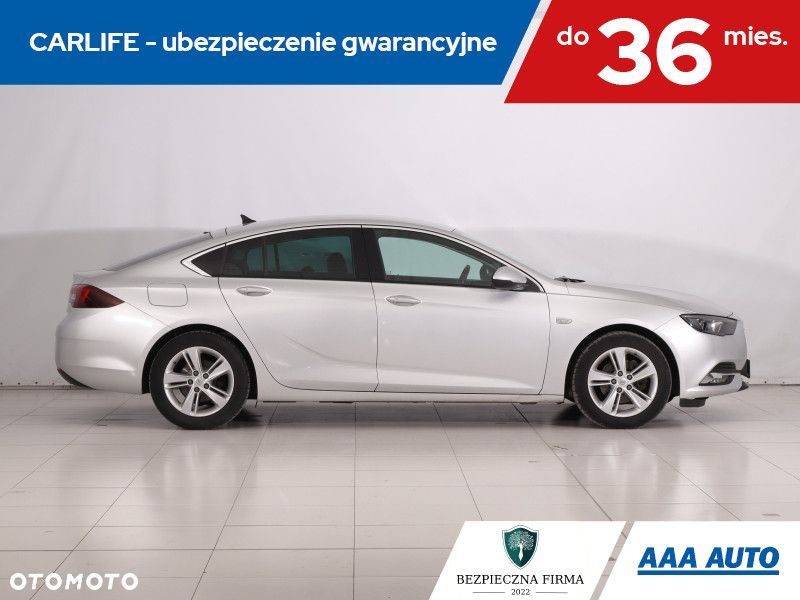 Opel Insignia - 8