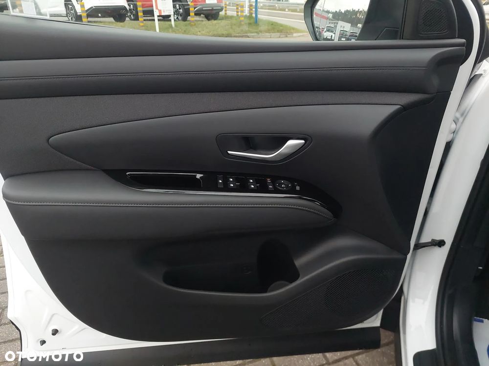 Hyundai Tucson 1.6 T-GDi HEV Smart 2WD - 10