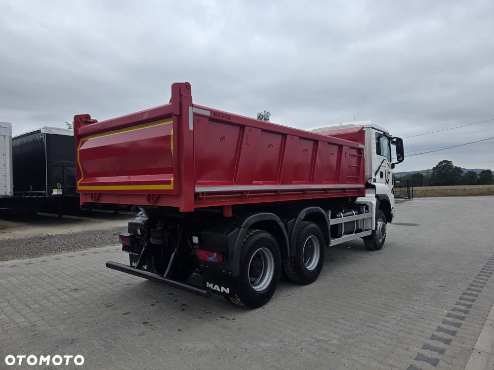 MAN TGS / 33.440 / WYWROTKA / EURO 5 / 6 X 6 / HYDROBURTA - 22