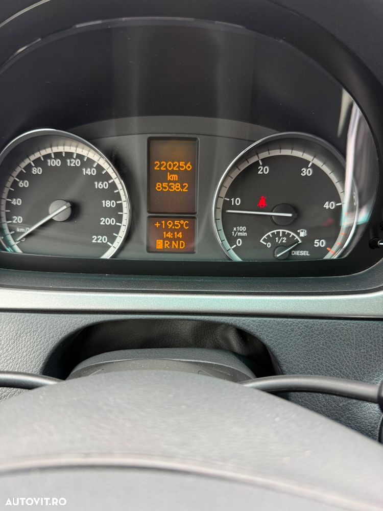 Mercedes-Benz Viano 2.2 CDI DPF lang 4Matic Automatik Trend Edition - 14