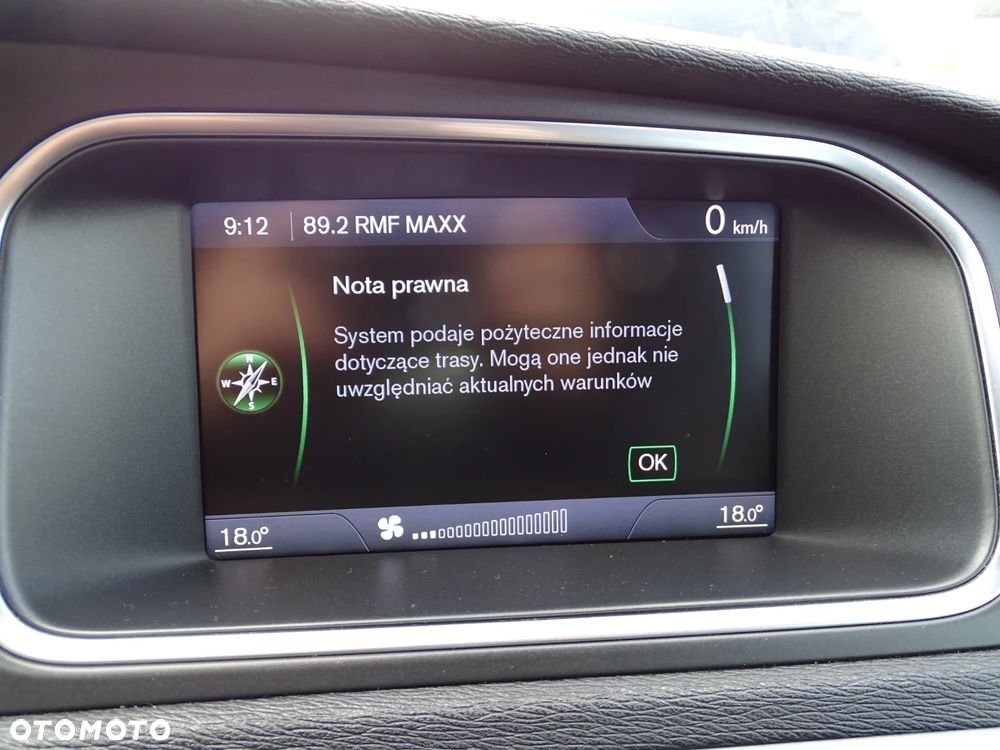 Volvo V40 D2 - 15