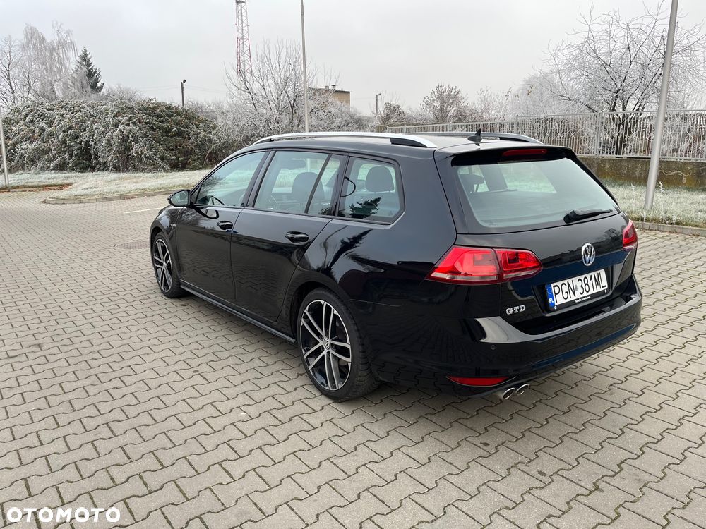 Volkswagen Golf Variant 2.0 TDI BMT GTD DSG - 3