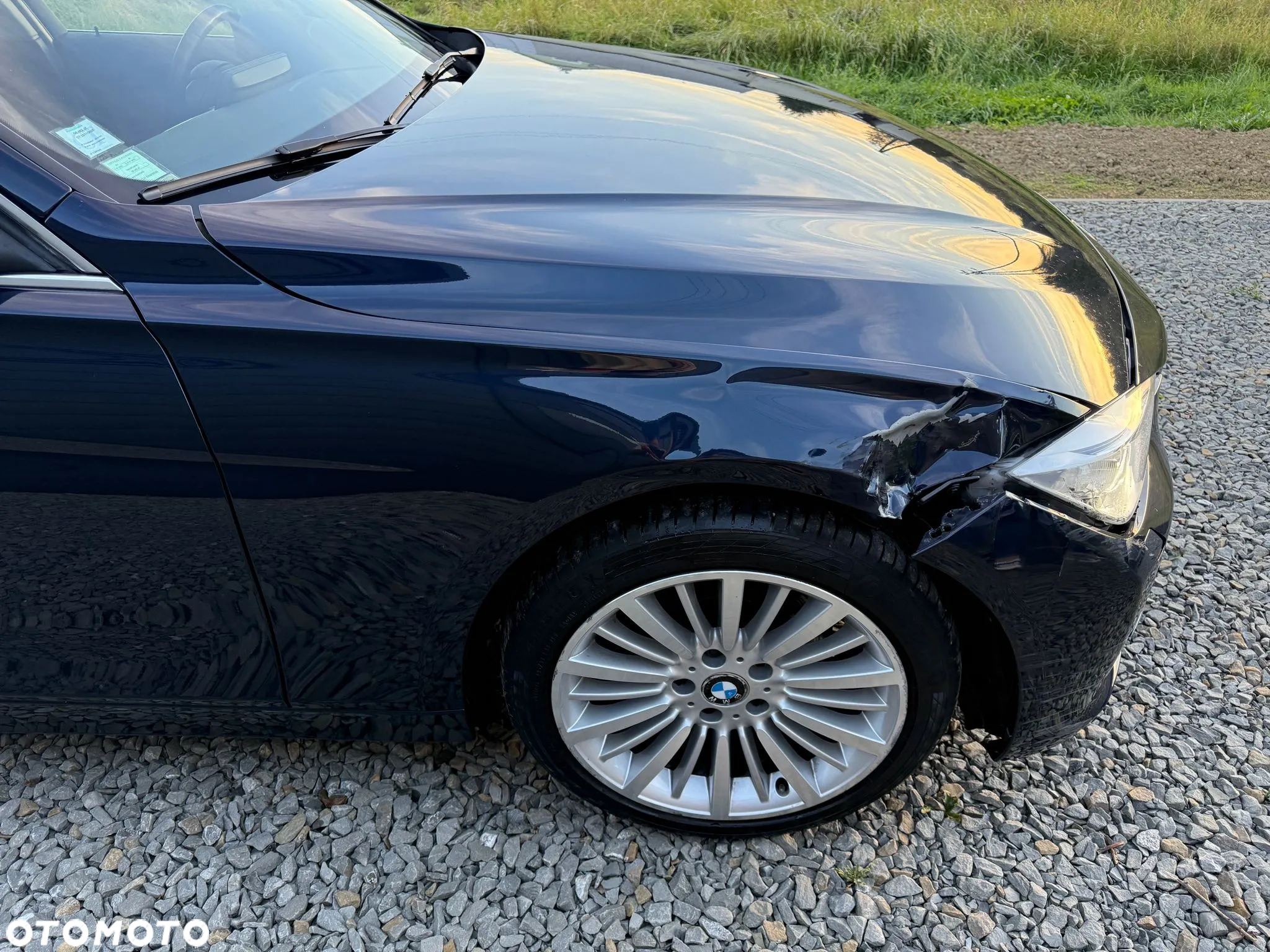 BMW Seria 3 330d Touring xDrive Sport-Aut Blue Performance Luxury Line - 12