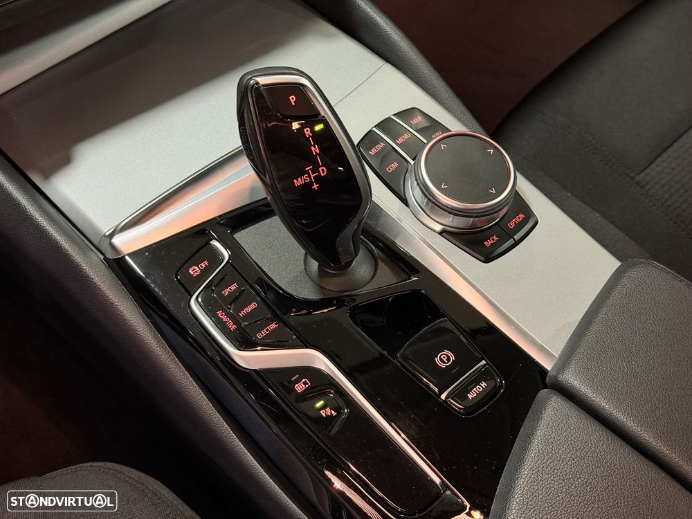 BMW 530 e xDrive Aut. - 13