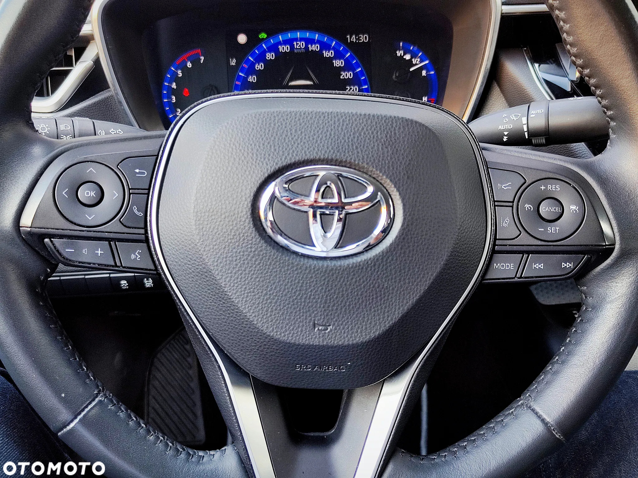 Toyota Corolla 1.8 Hybrid GPF Comfort - 9