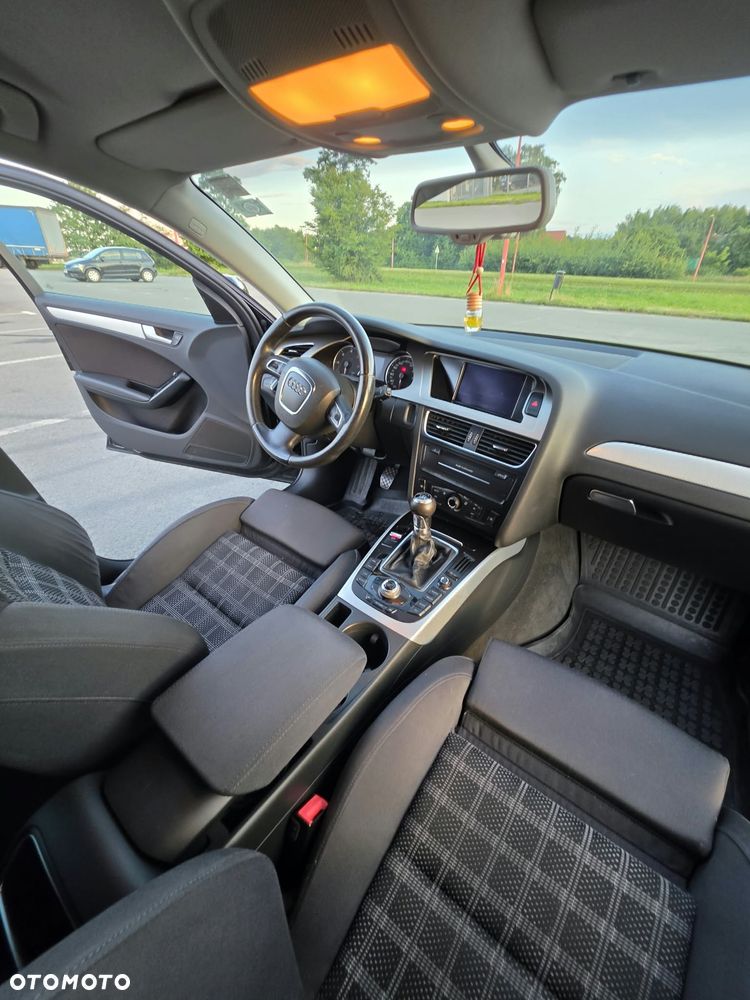 Audi A4 Allroad 2009 photo 2