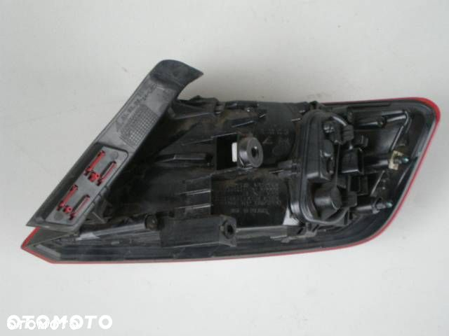 Image Audi A3 Sportback 12 8V4 zadní levé zadní světlo