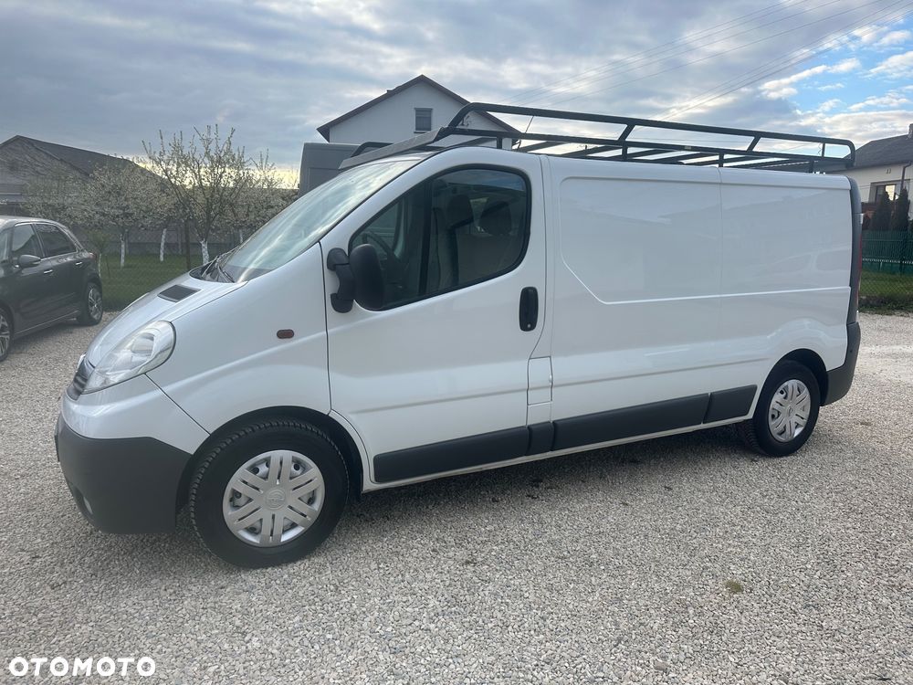 Opel Vivaro - 2