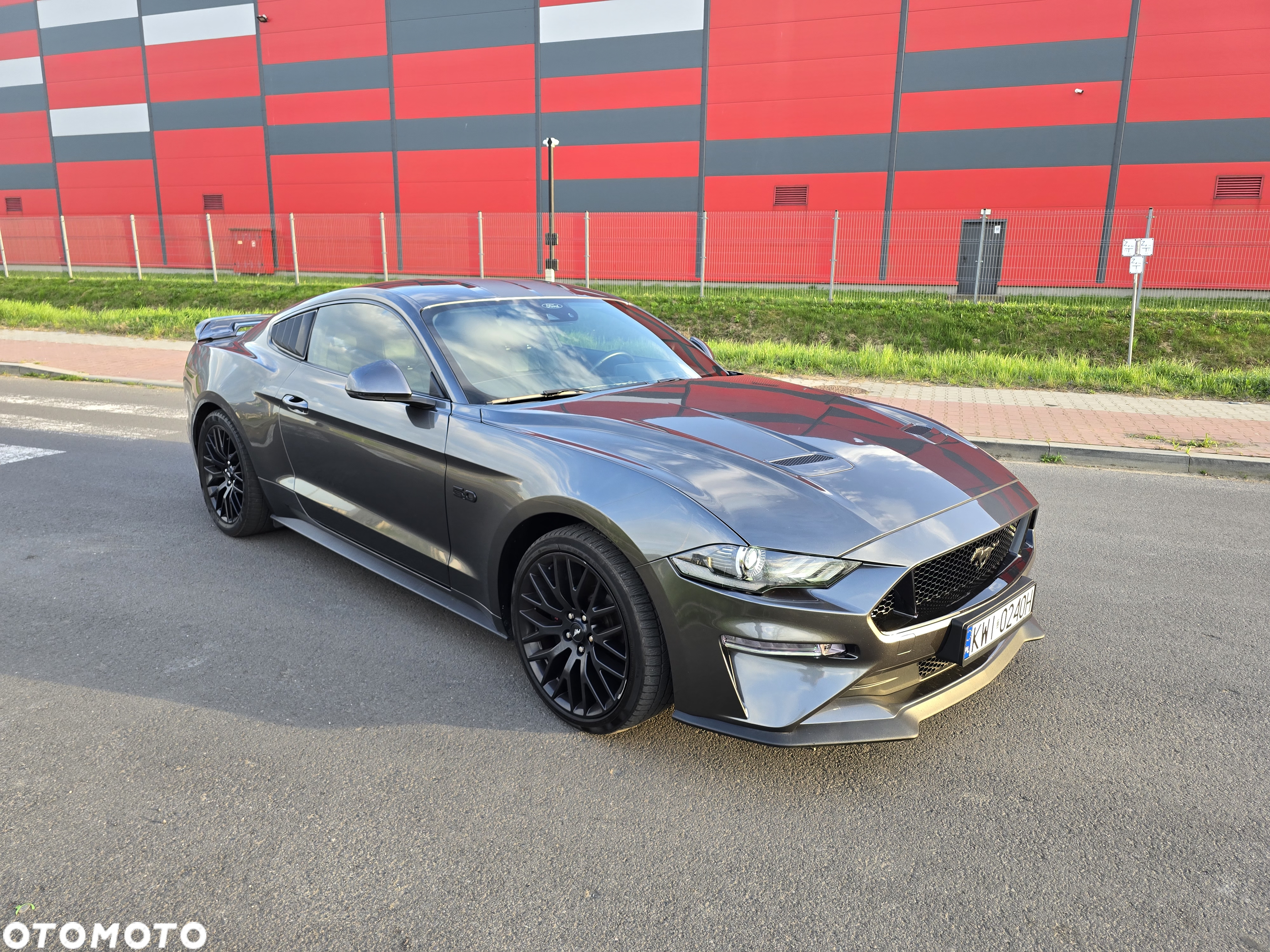 Ford Mustang 5.0 V8 GT - 10