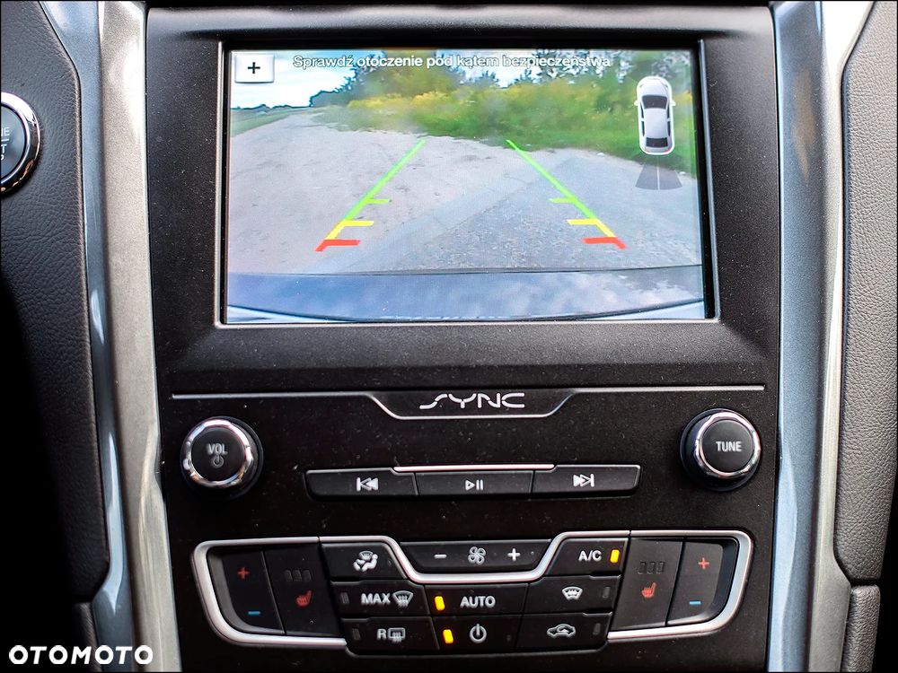 Ford Mondeo - 21