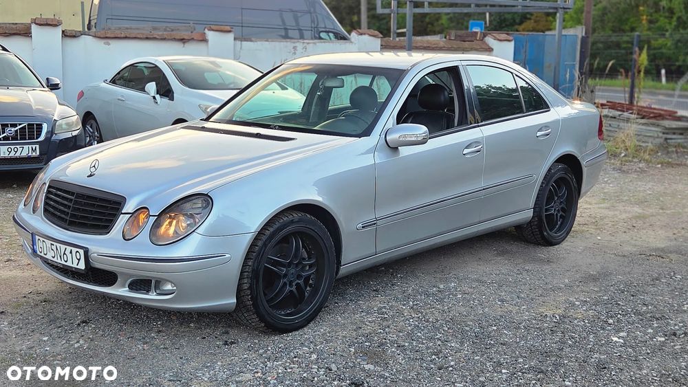 Mercedes-Benz Klasa E - 8