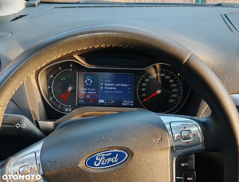 Ford S-Max 2.0 TDCi DPF Titanium - 13