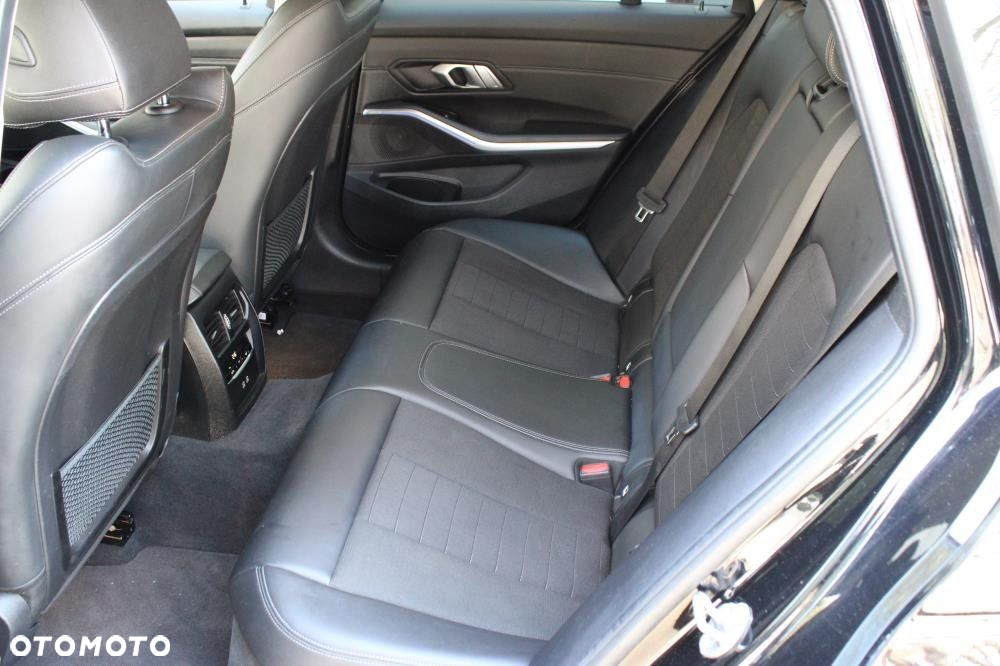 BMW Seria 3 - 13