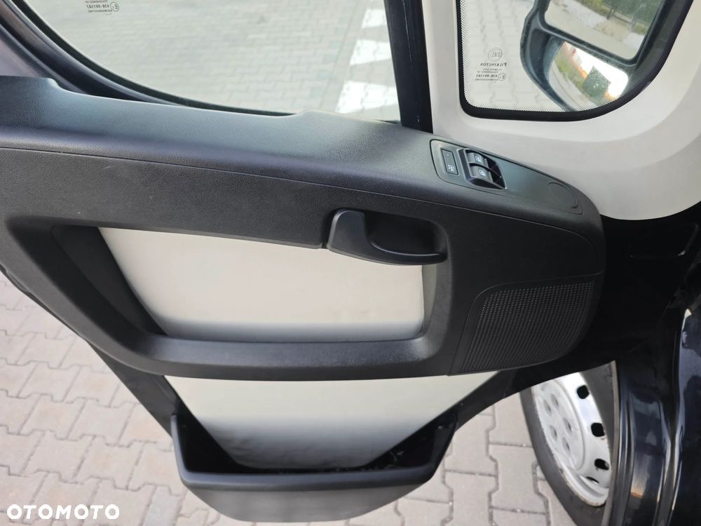 Peugeot BOXER - 17