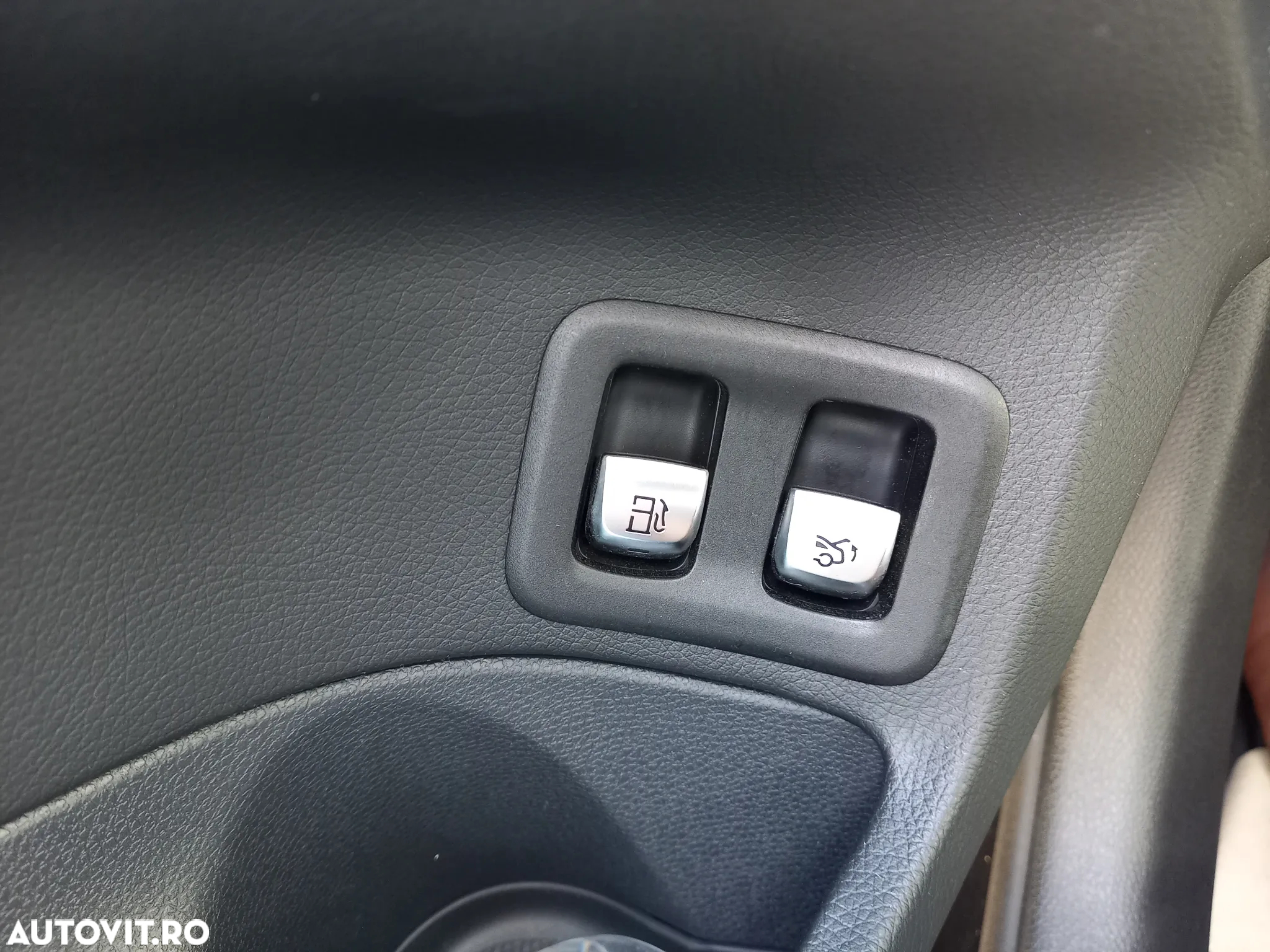 Mercedes-Benz C 300 e 9G-TRONIC Avantgarde - 16