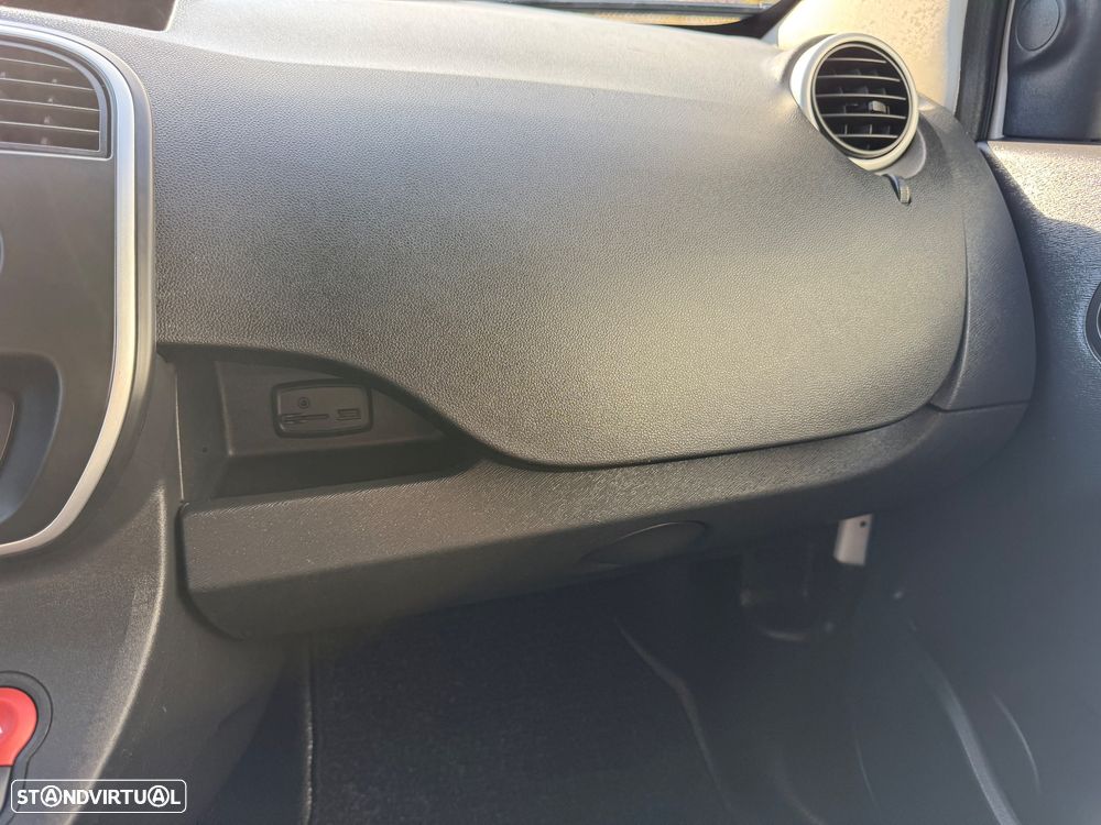 Renault KANGOO 1.5 DCI GPS - 32