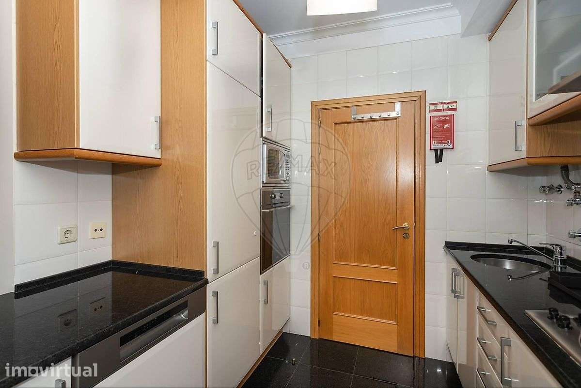 Apartamento T1 para arrendamento - Grande imagem: 4/14